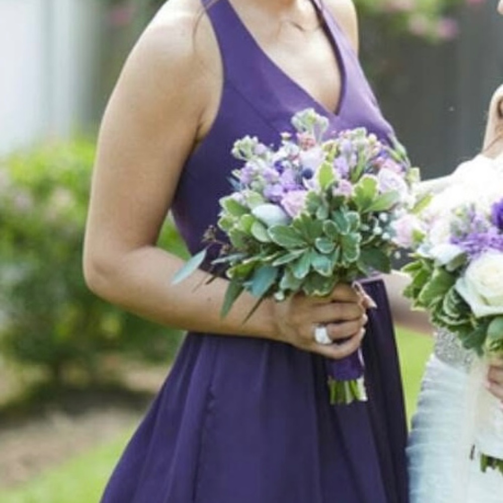 Vera Wang Halter V Neck Dress